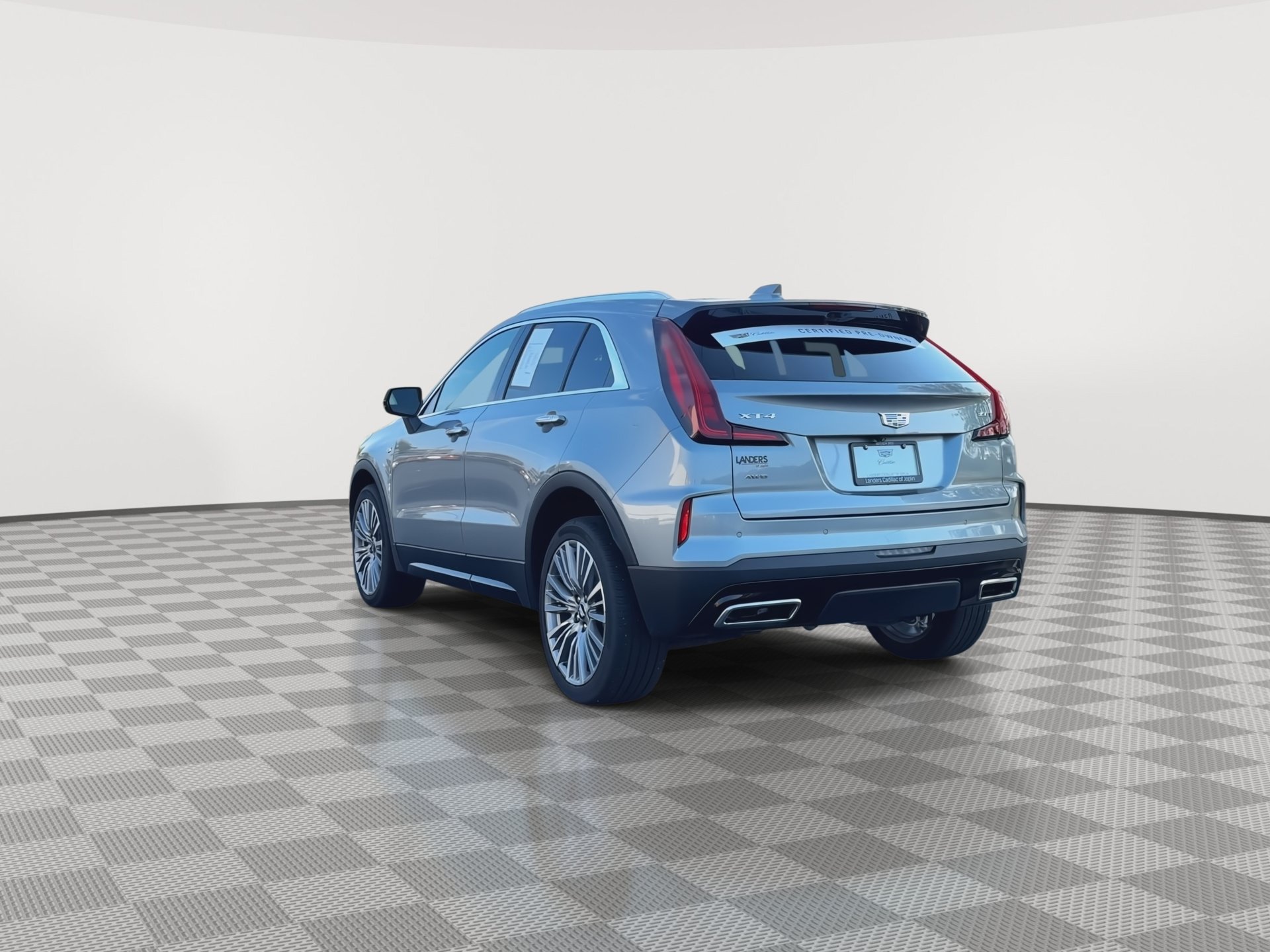 Used 2024 Cadillac XT4 Premium Luxury w/ Technology Package AWD/4WD image 7