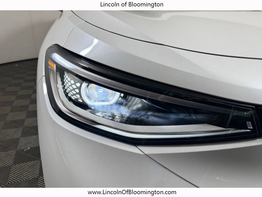 Used 2023 Volkswagen ID.4 Pro S Plus AWD/4WD image 12