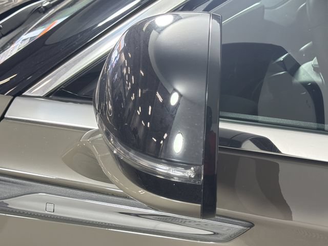 Used 2026 Lincoln Aviator AWD image 22