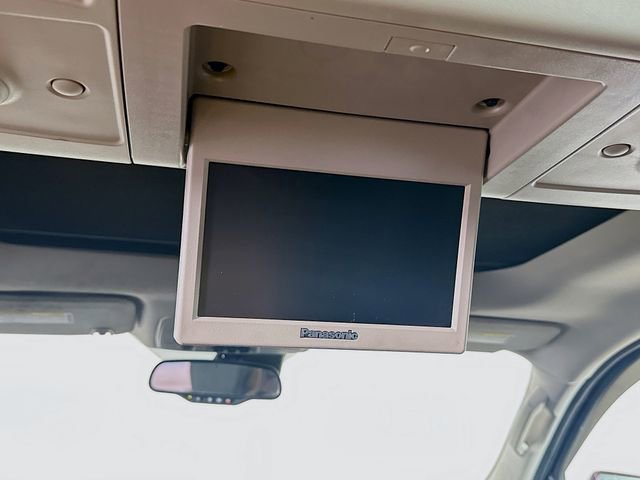 Used 2016 Chevrolet Traverse LTZ w/ LPO, 'HIT The Road' Package image 24