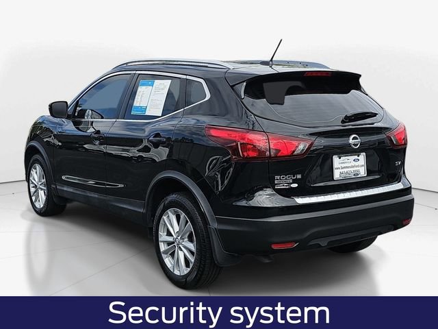 Used 2017 Nissan Rogue Sport SV image 7