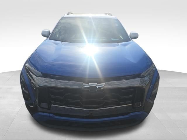 Used 2025 Chevrolet Equinox ACTIV image 10