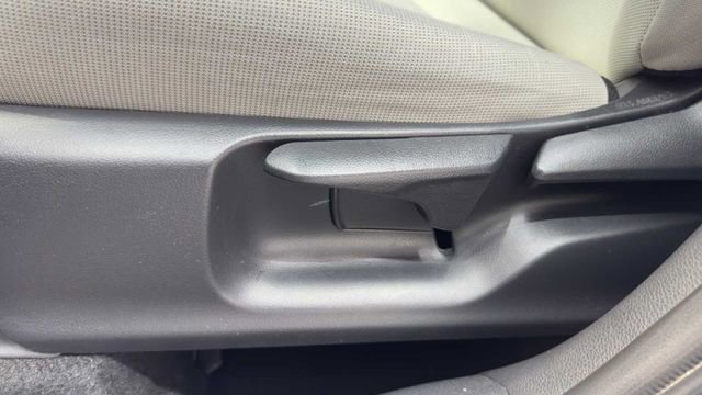 Used 2023 Toyota Corolla Cross L AWD/4WD image 20