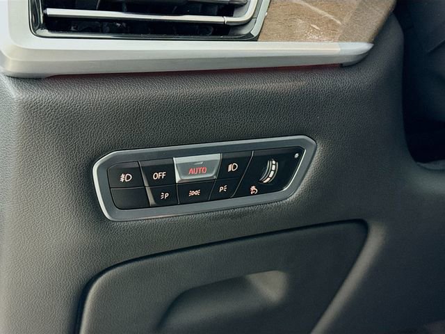 Used 2020 BMW X7 xDrive40i w/ Executive Package image 10