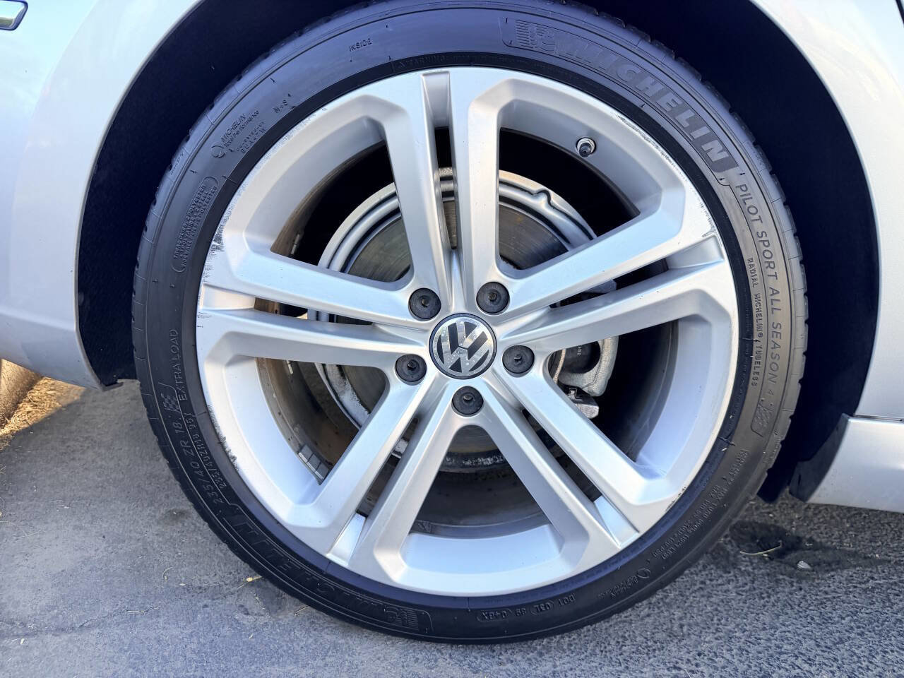 Used 2014 Volkswagen CC R-Line image 21