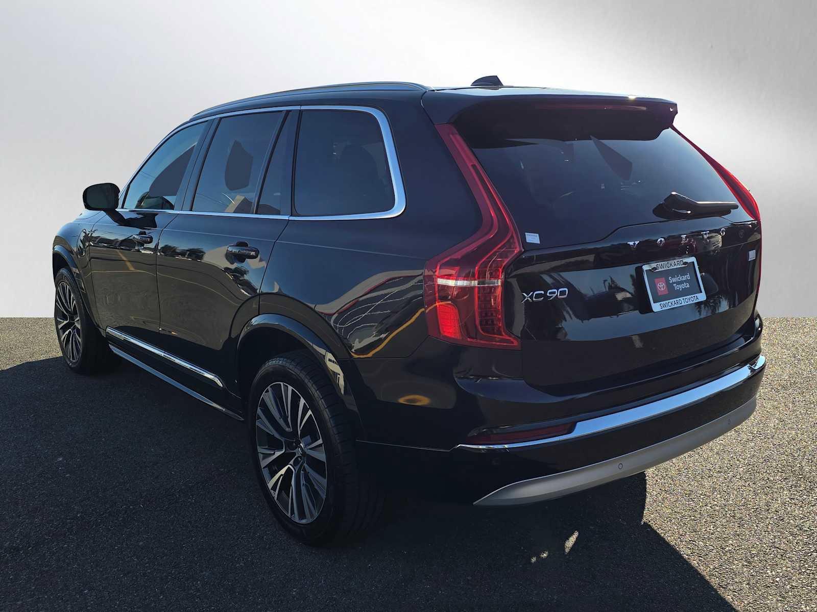 Used 2022 Volvo XC90 T8 Inscription Expression image 5