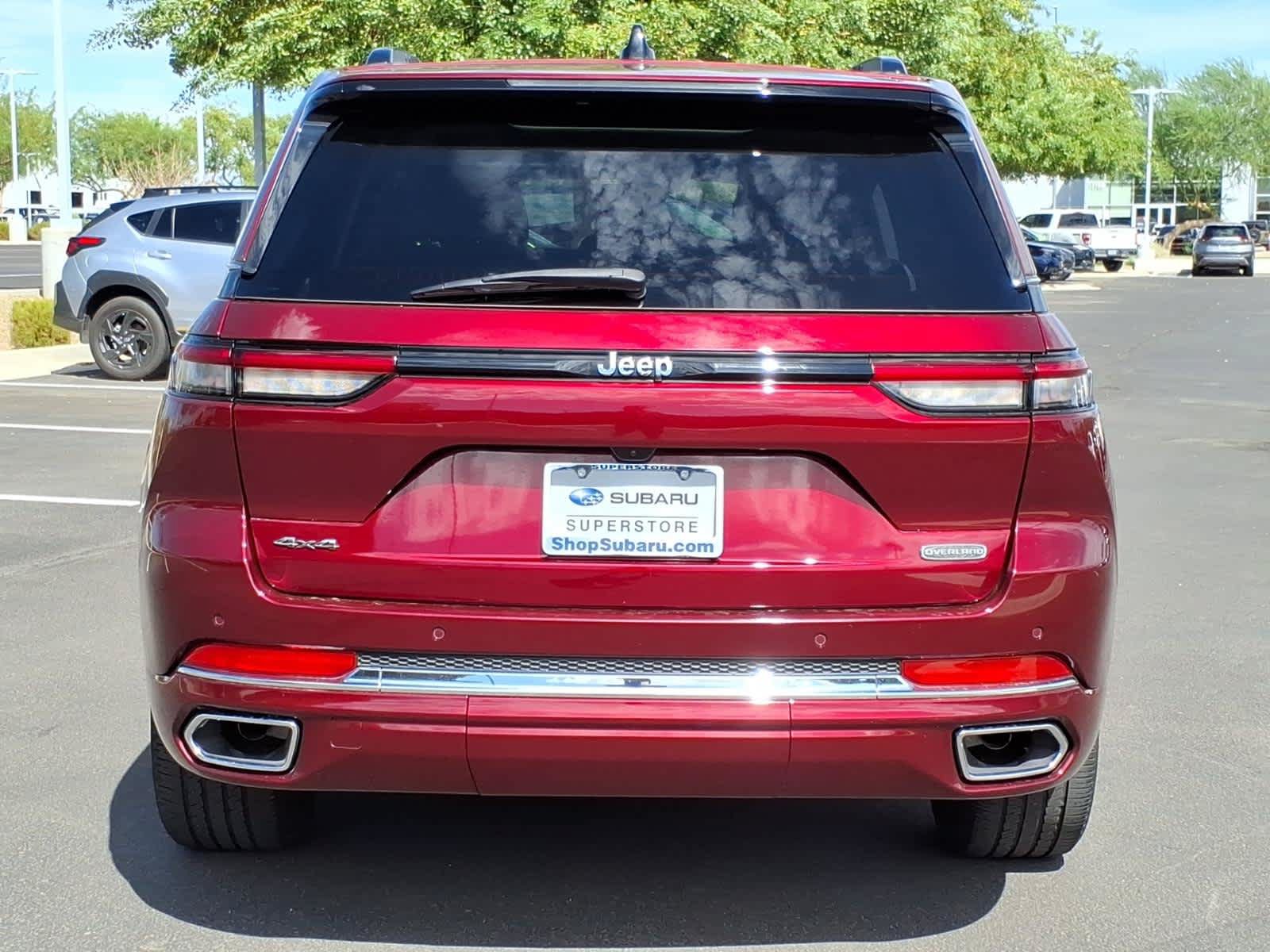 Used 2023 Jeep Grand Cherokee Overland AWD/4WD image 6