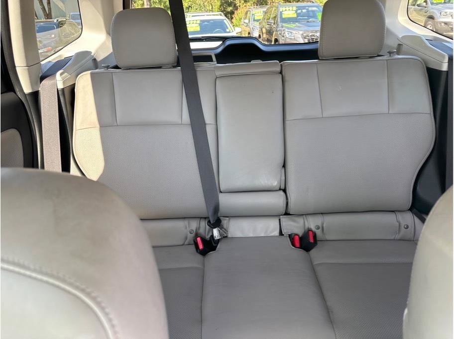Used 2016 Subaru Forester 2.5i Touring w/ Eyesight & Navigation System AWD/4WD image 21