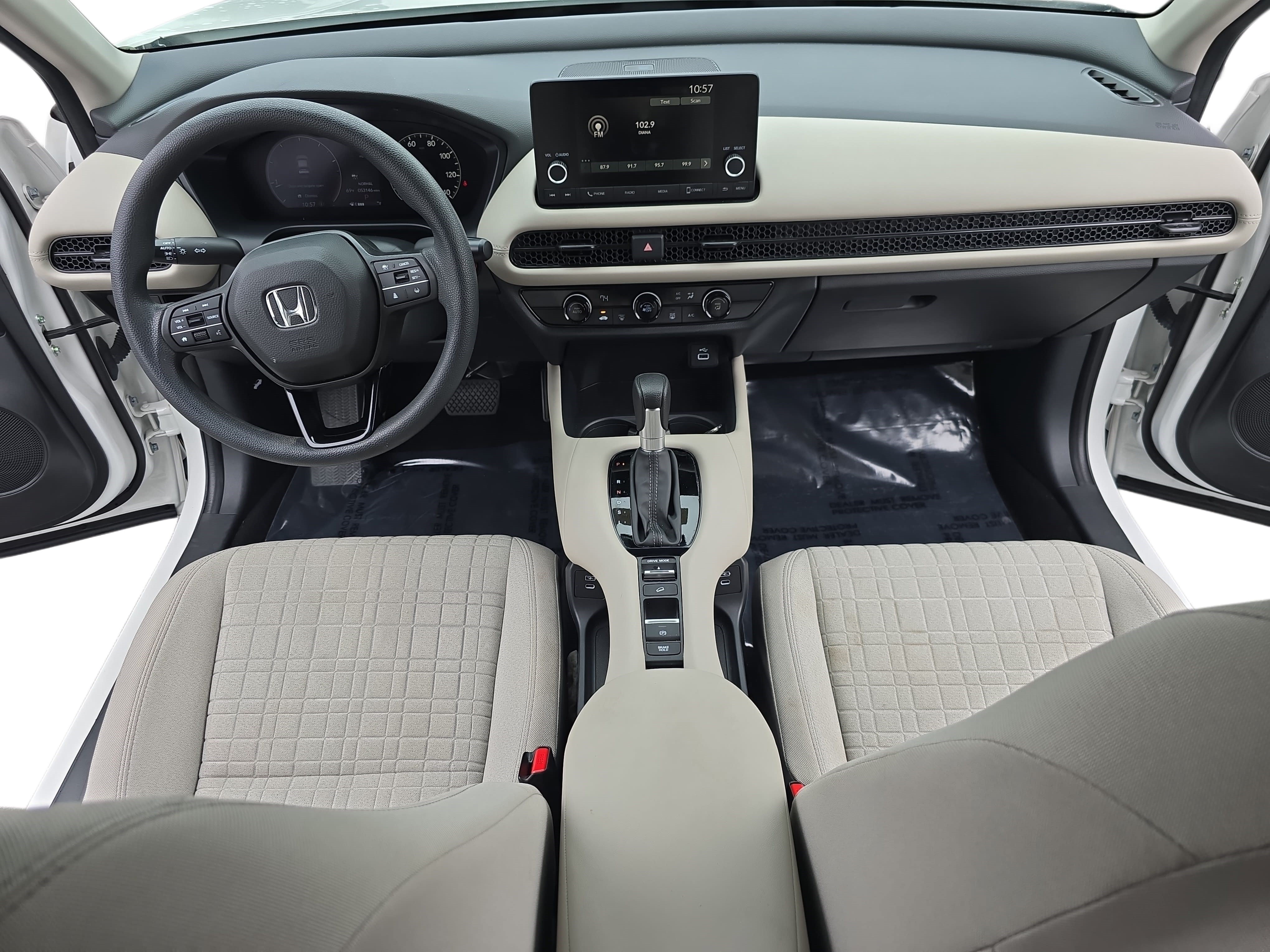 Certified 2025 Honda HR-V LX image 9