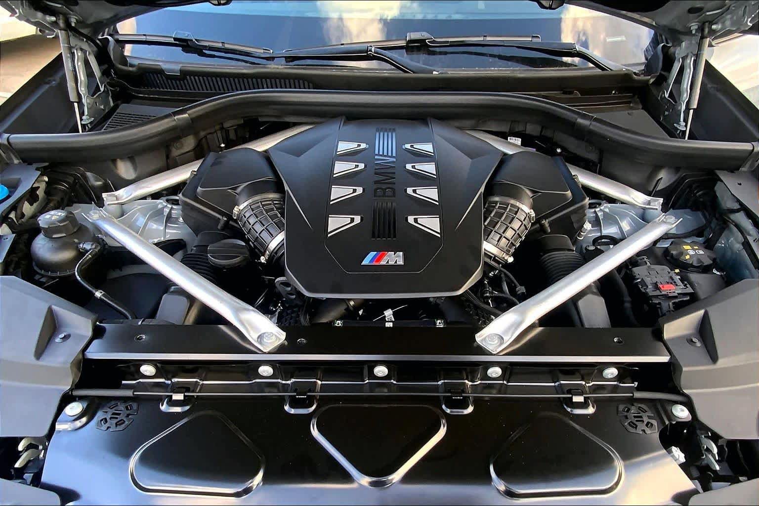 New 2026 BMW X5 M60i AWD/4WD image 16