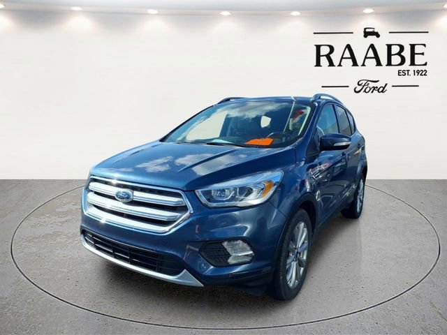 Used 2018 Ford Escape Titanium image 3