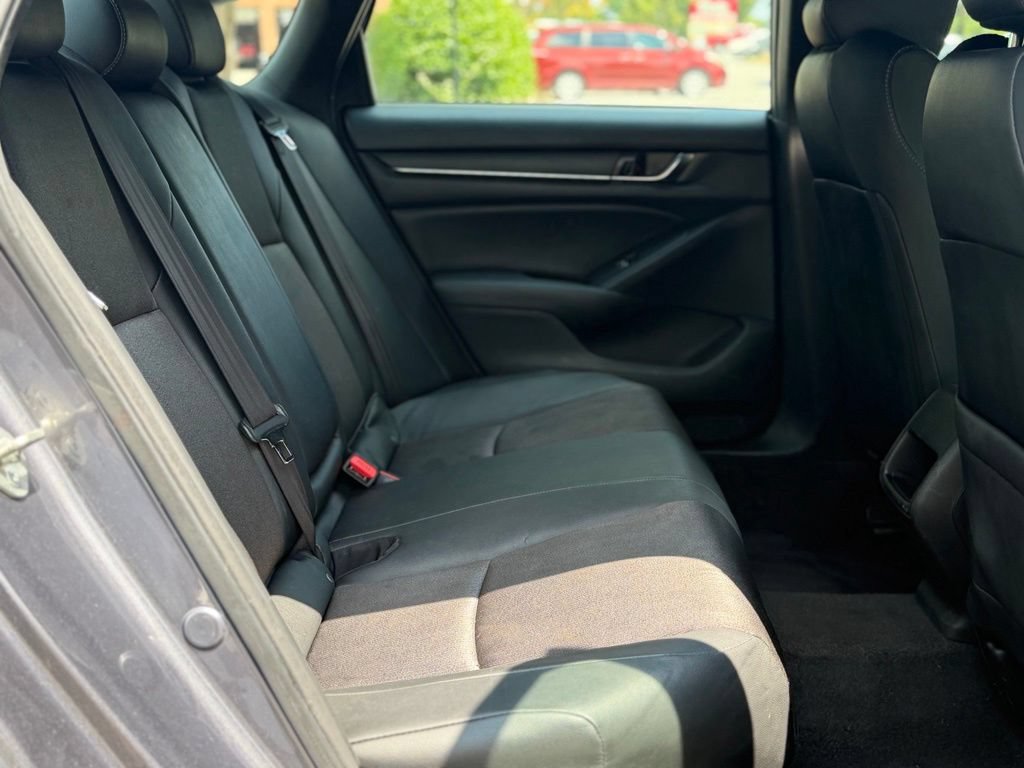 Used 2019 Honda Accord Sport image 18