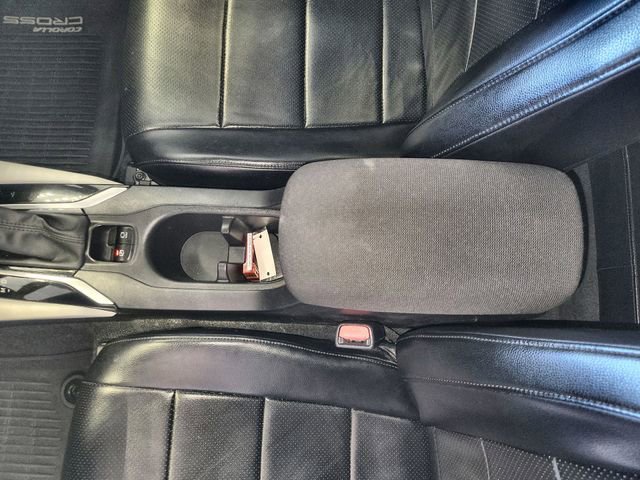 Used 2024 Toyota Corolla Cross LE FWD image 21