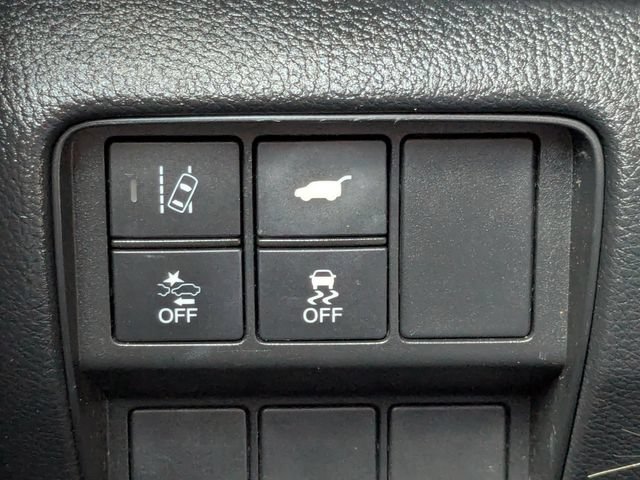 Used 2017 Honda CR-V Touring image 37