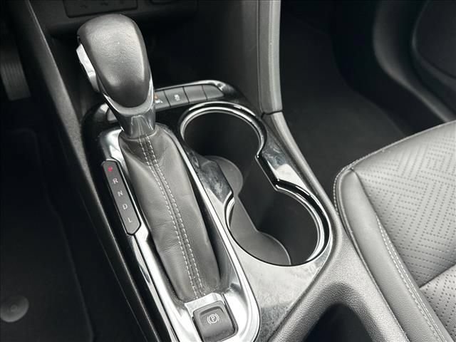 Certified 2022 Buick Encore GX Essence w/ Experience Buick Package FWD image 31