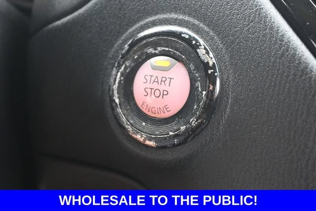 Used 2014 Nissan Pathfinder SV FWD image 21