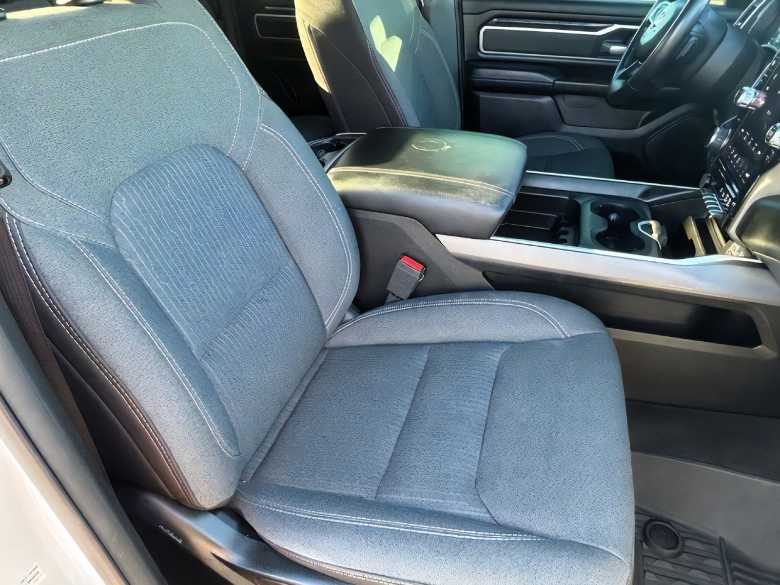 Used 2021 RAM 1500 Big Horn image 32