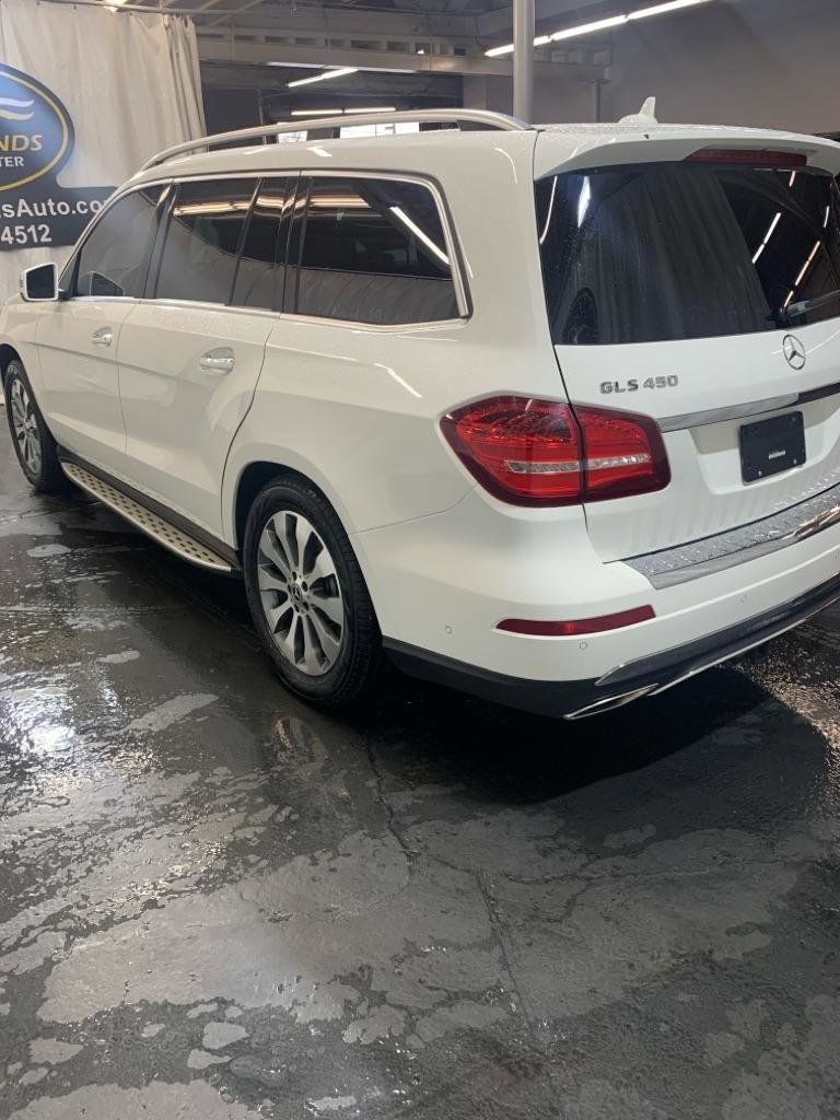 Used 2019 Mercedes-Benz GLS 450 4MATIC image 32