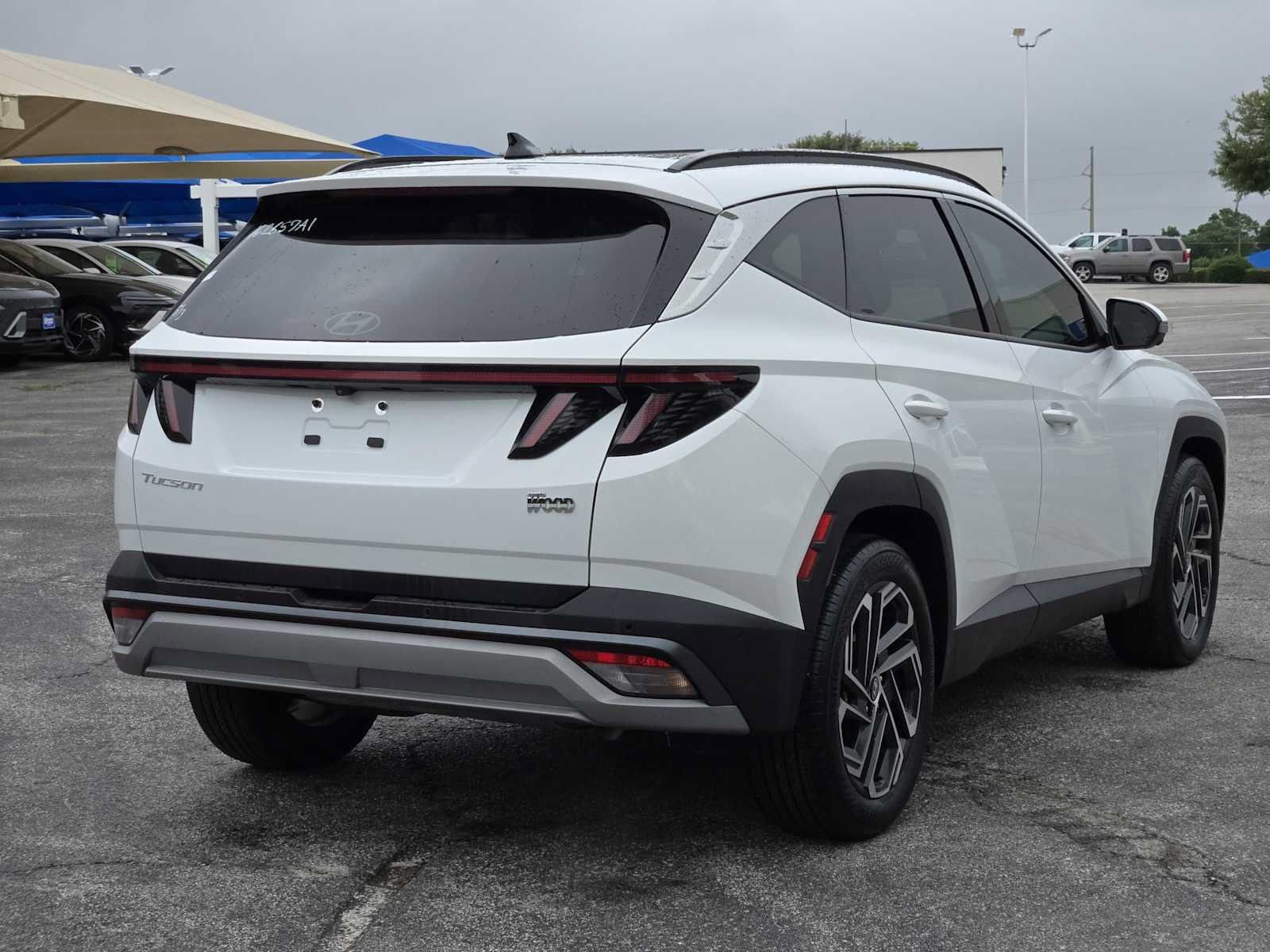 Certified 2025 Hyundai Tucson Limited FWD image 7
