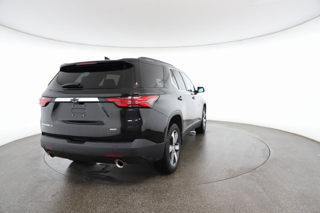 Used 2024 Chevrolet Traverse Premier image 16
