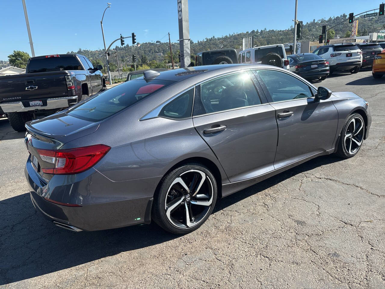 Used 2020 Honda Accord Sport image 6