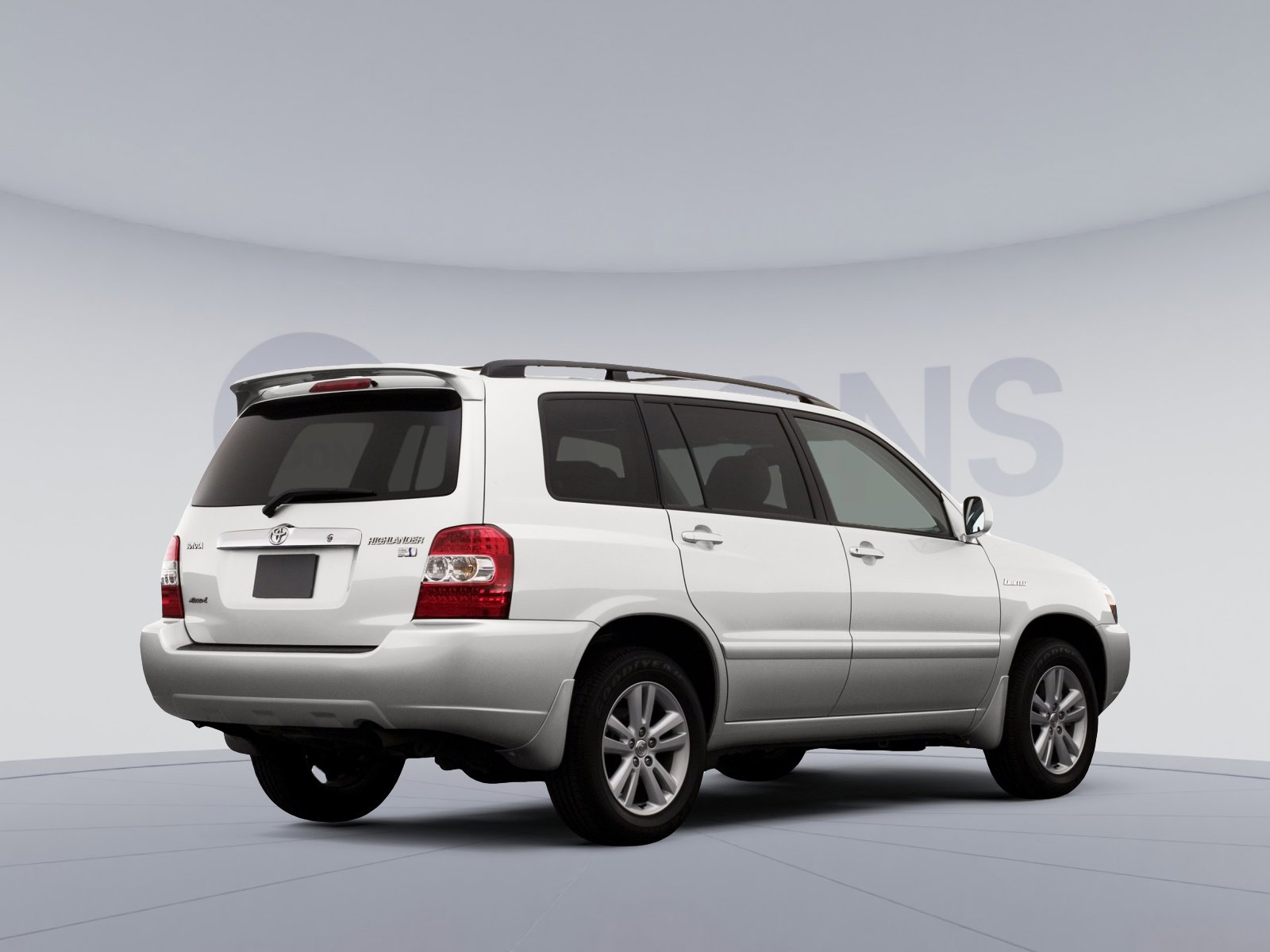 Used 2022 Toyota Highlander XLE image 4