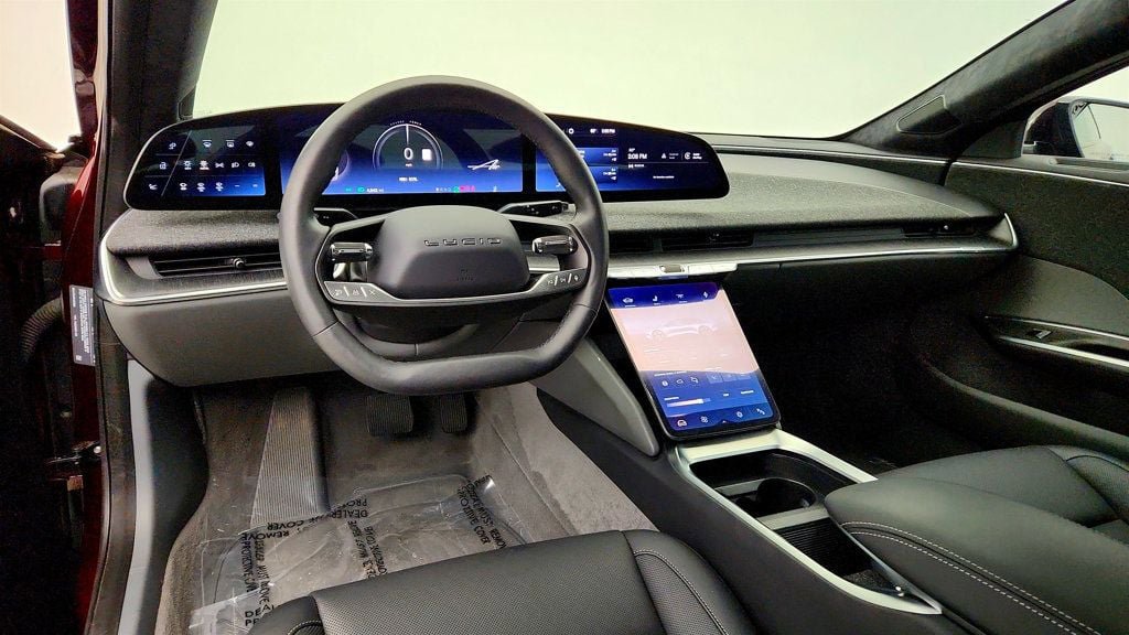 Used 2023 Lucid Air Pure RWD image 12