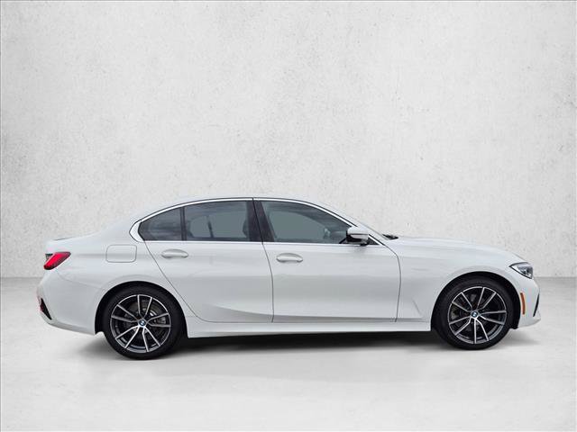 Used 2021 BMW 330i Sedan RWD image 4