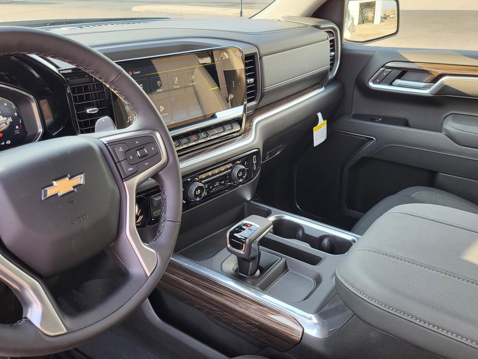 New 2026 Chevrolet Silverado 1500 LT image 17