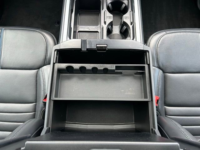 Used 2025 Ford F450 Platinum AWD/4WD image 25