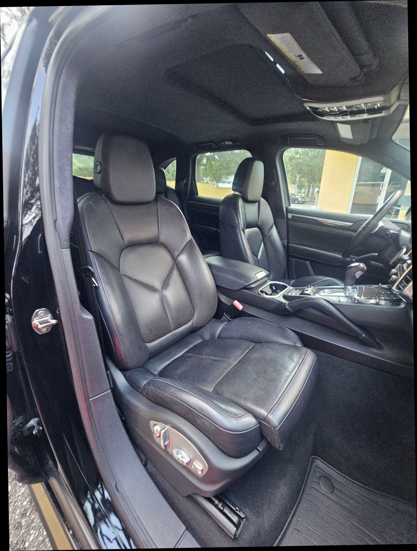 Used 2013 Porsche Cayenne GTS AWD/4WD image 12