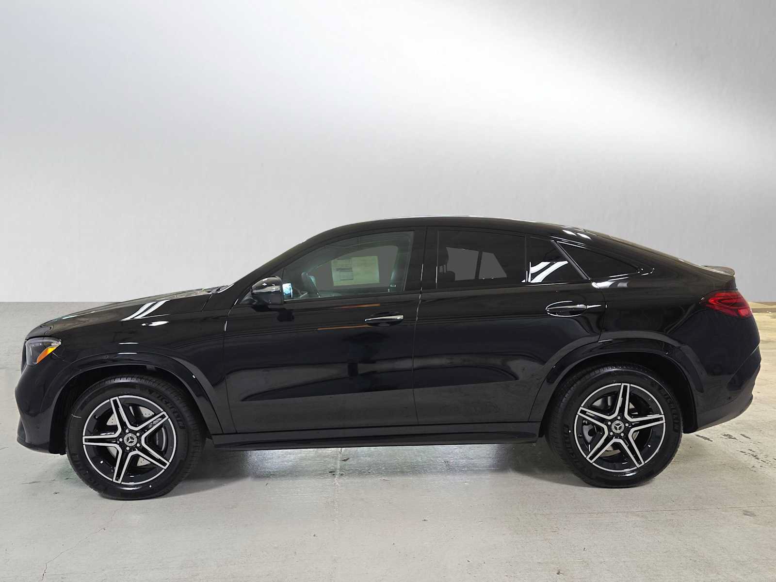 New 2026 Mercedes-Benz GLE 450 4MATIC Coupe image 6