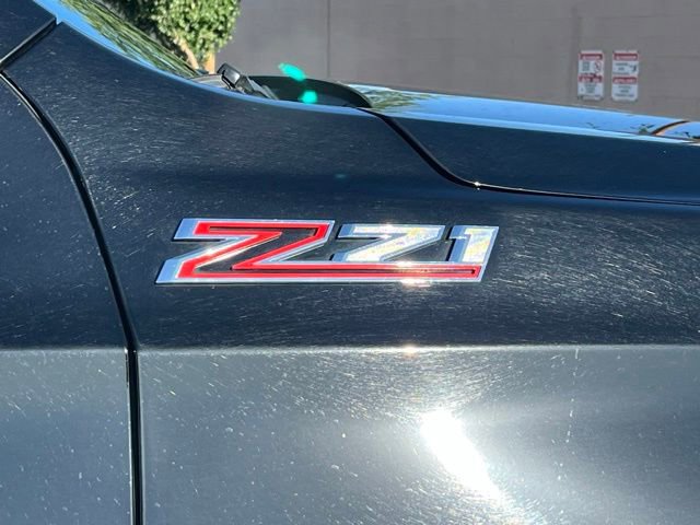 Used 2025 Chevrolet Suburban Z71 AWD/4WD image 9