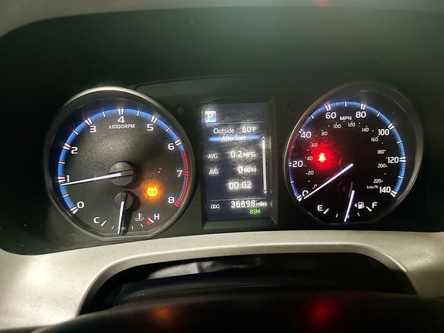 Used 2018 Toyota RAV4 XLE FWD image 13