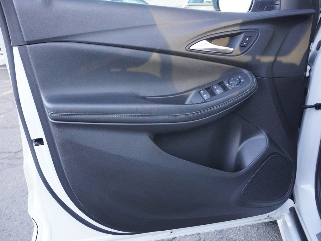 Used 2020 Buick Encore GX Preferred w/ Sport Touring Package image 18