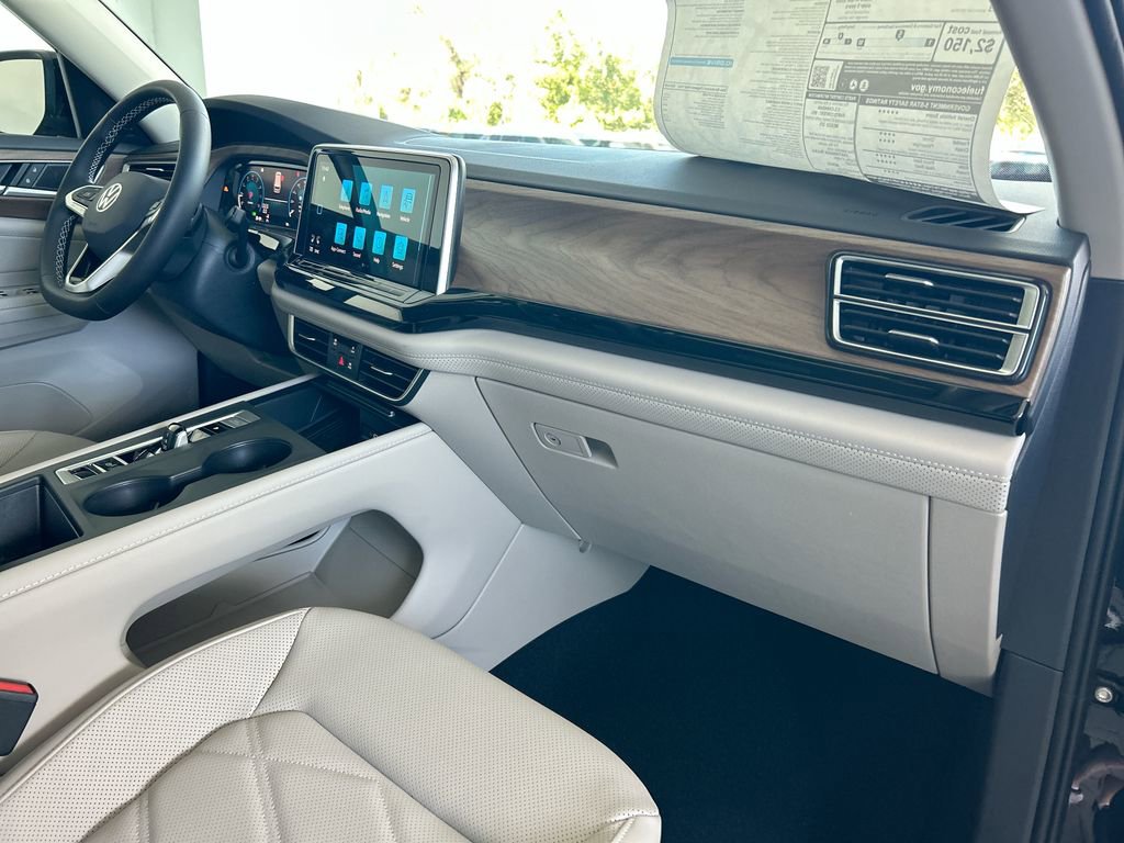 New 2026 Volkswagen Atlas SE image 39