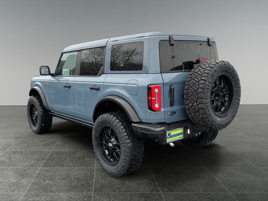 Used 2025 Ford Bronco Badlands AWD/4WD image 5