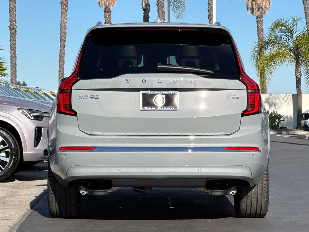 New 2026 Volvo XC90 T8 Ultra w/ Lounge Package AWD/4WD image 4