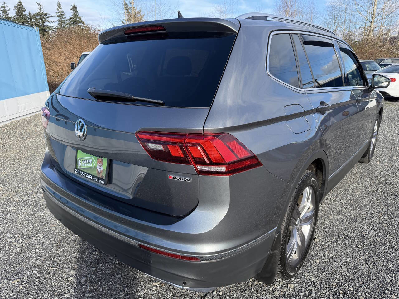 Used 2019 Volkswagen Tiguan SEL Premium w/ 3rd Row Seat Package image 3