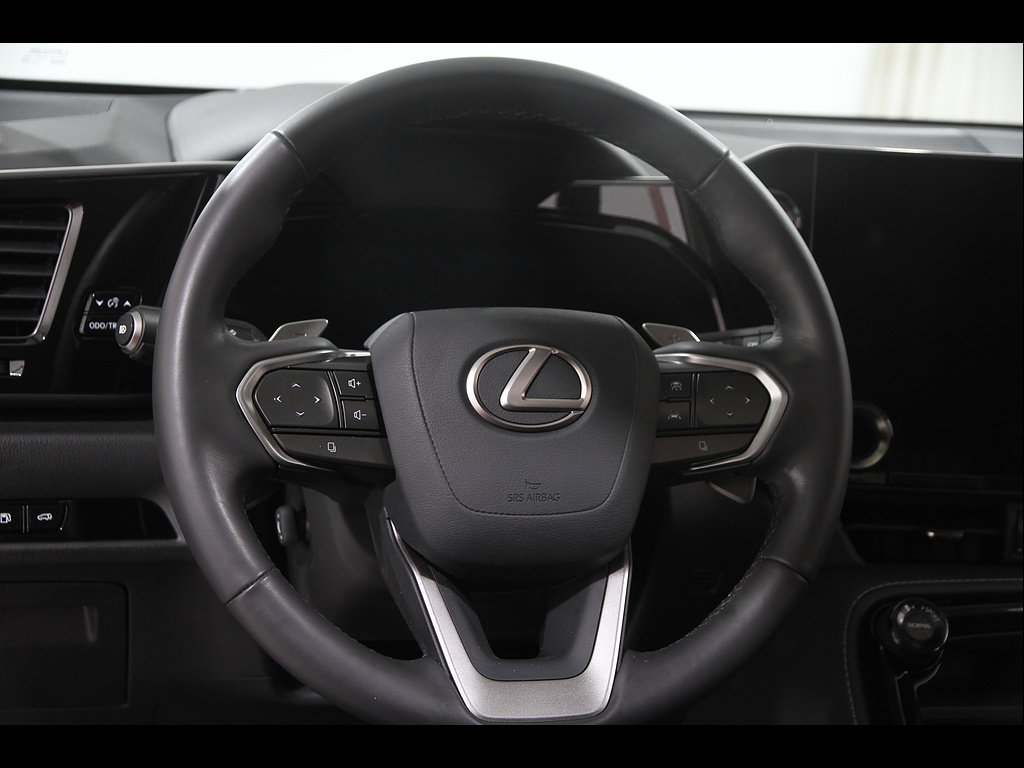 Certified 2024 Lexus NX 350h AWD image 7
