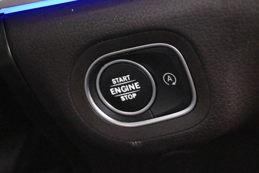 Used 2022 Mercedes-Benz GLS 450 4MATIC image 49