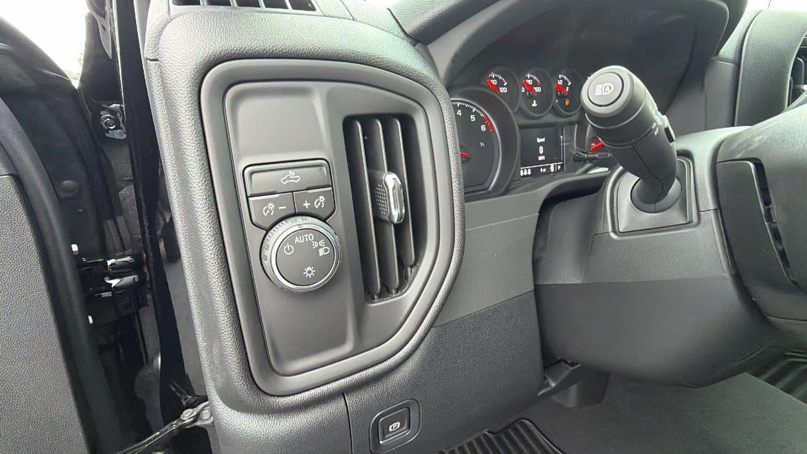 New 2026 Chevrolet Silverado 1500 Custom w/ Turbomax Blackout Package RWD image 17