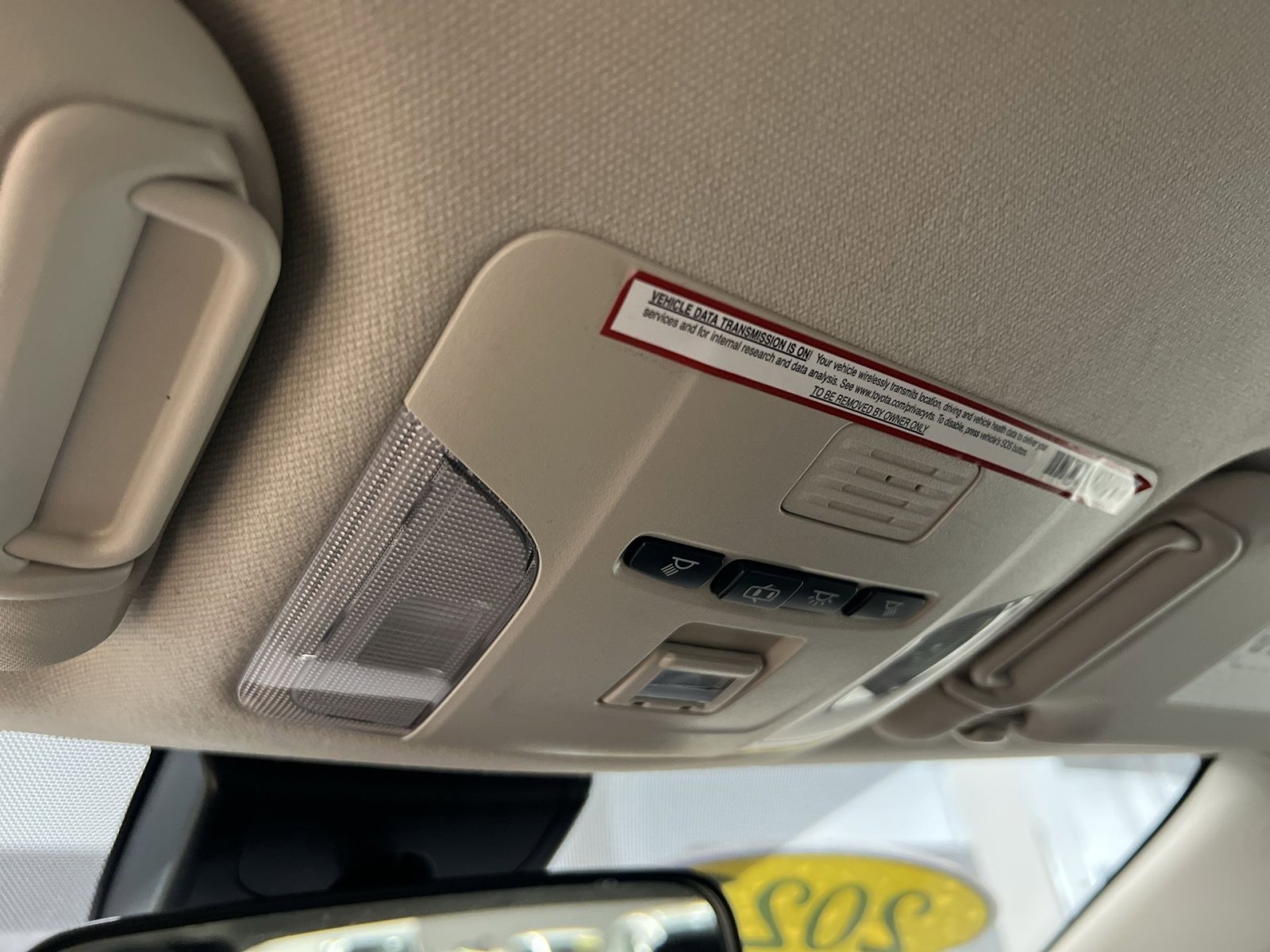 Used 2021 Toyota Corolla LE image 27