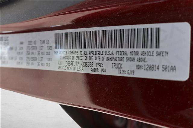 Used 2020 RAM 1500 Laramie AWD/4WD image 15