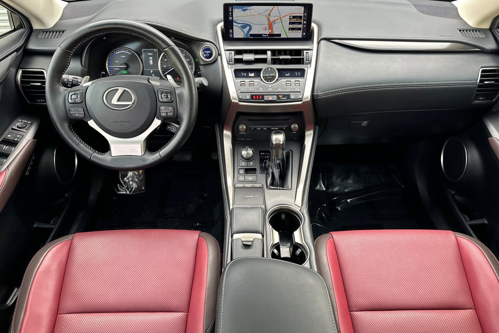 Used 2018 Lexus NX 300h AWD image 3