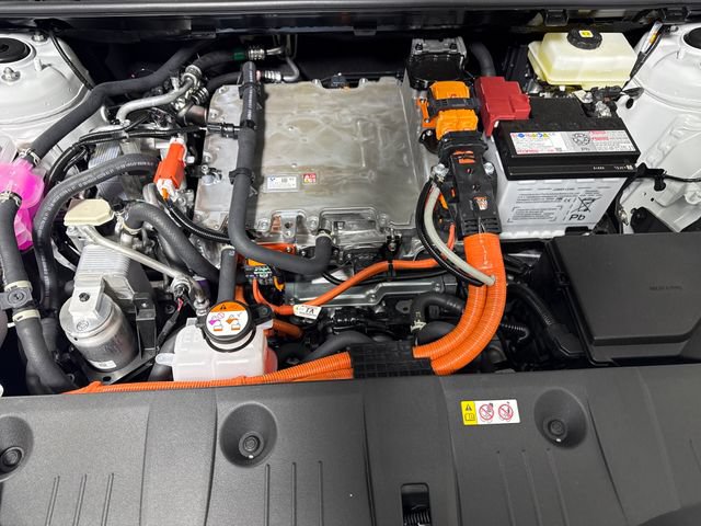 New 2026 Toyota C-HR AWD/4WD image 38