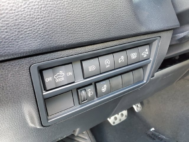 New 2026 Toyota Tundra SR5 w/ TRD Off-Road Package AWD/4WD image 20
