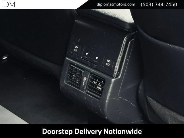 Used 2025 Subaru Solterra AWD/4WD image 22