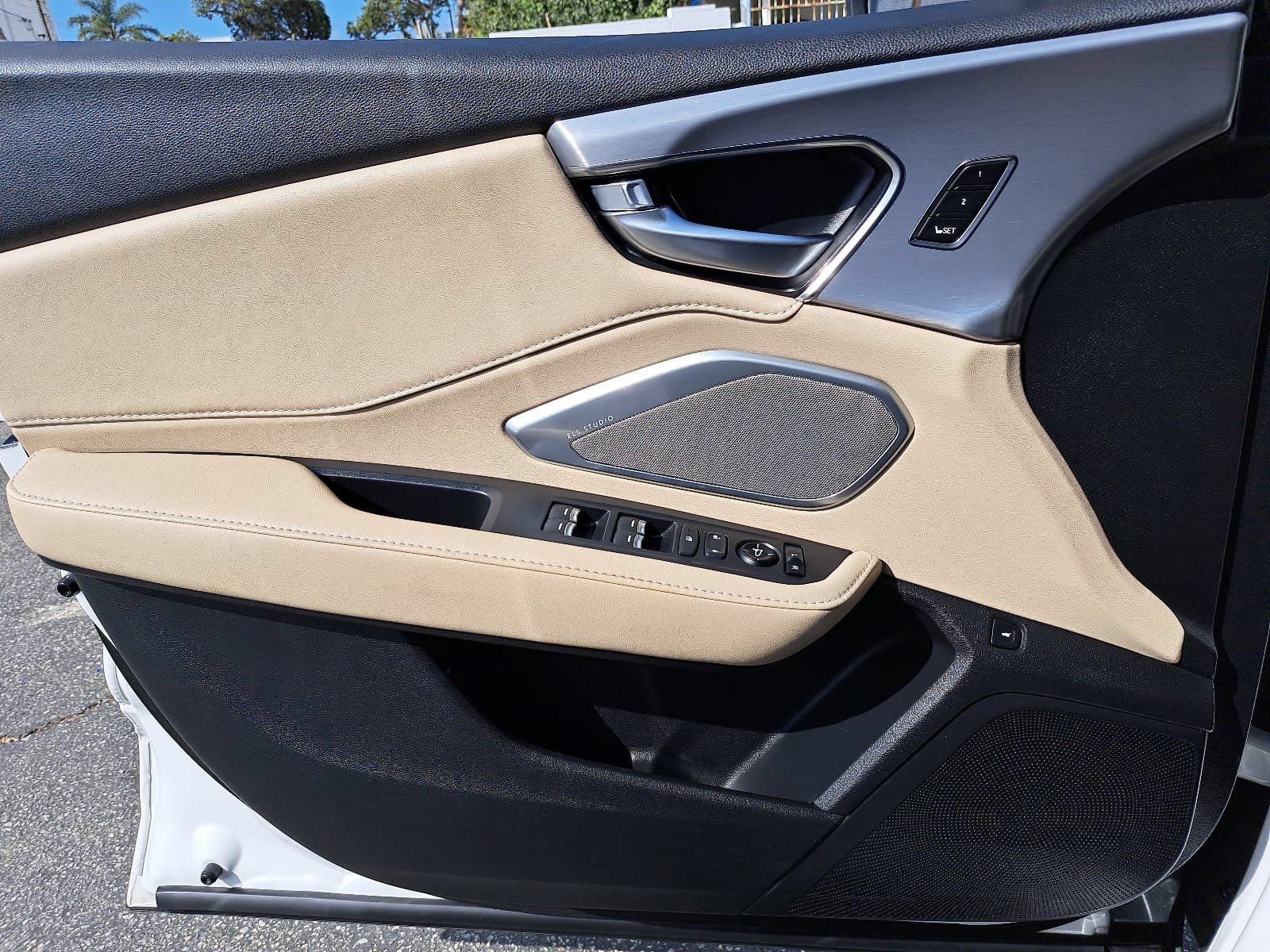 Used 2023 Acura RDX w/ Technology Package FWD image 29