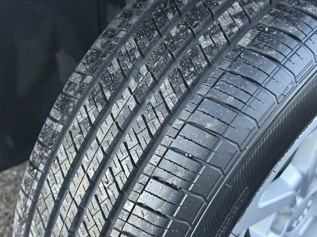 Used 2024 Jeep Compass Latitude image 37